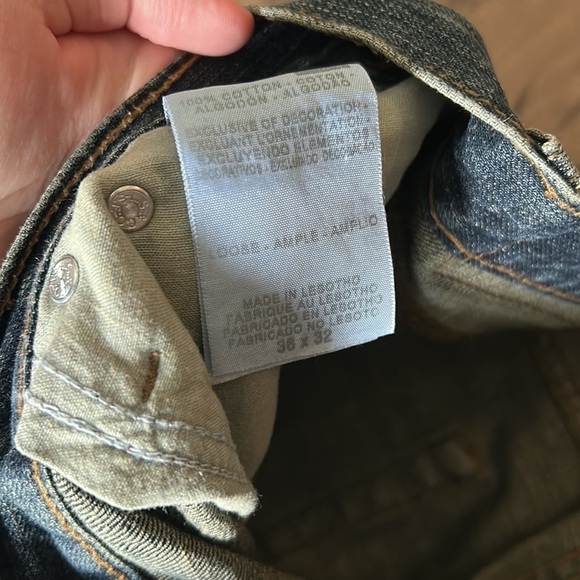 Men’s Straight Leg Jeans - Picture 3 of 5